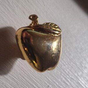 🍎 Golden Apple Teacher Vintage Lapel Pin Tie Tack Brooch